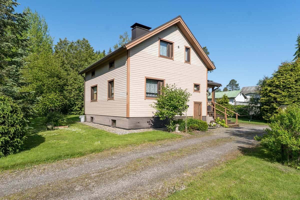 Julkisivua